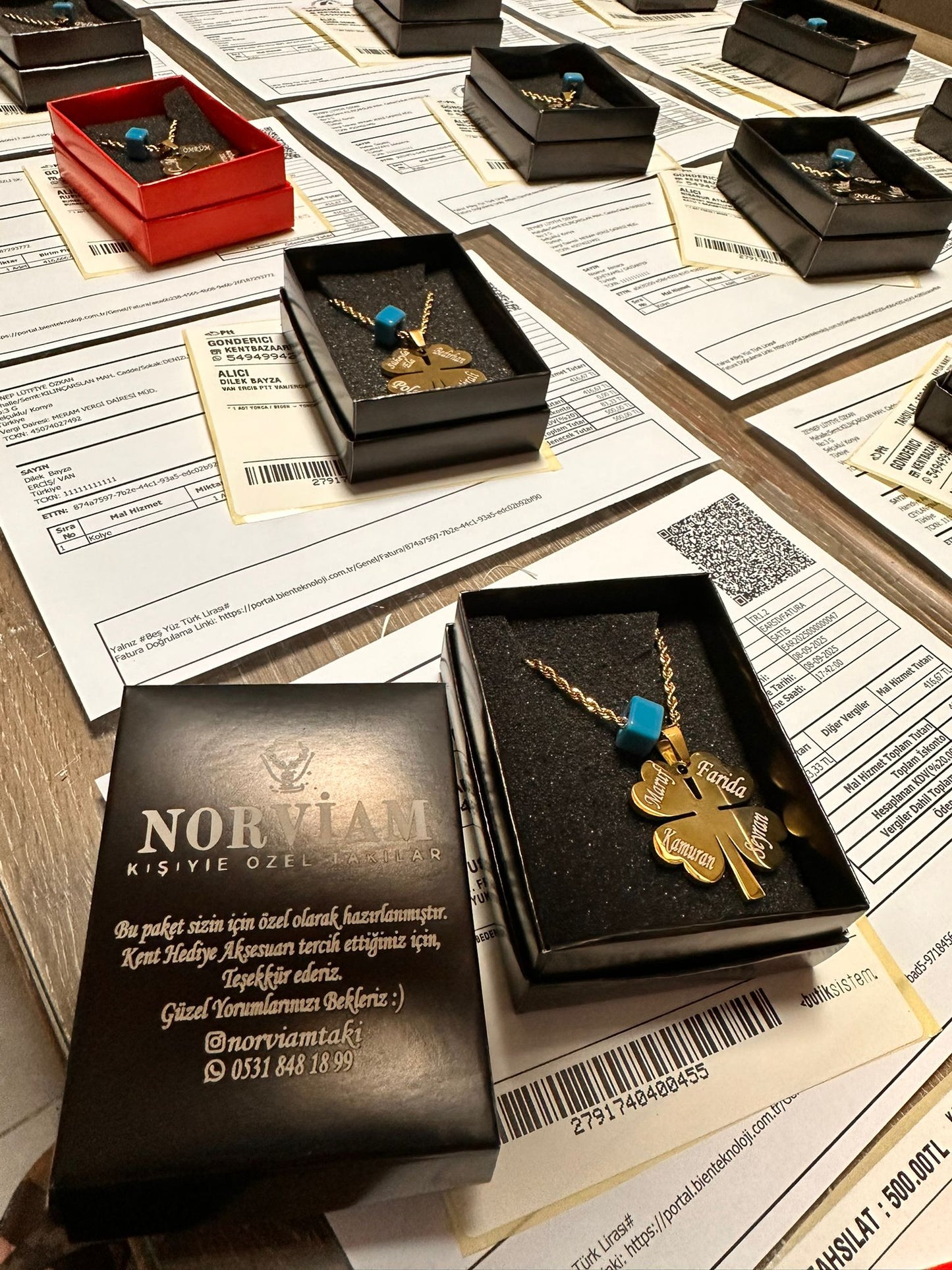 14 AYAR ALTIN KAPLAMA ÇELİK İSİMLİ YONCA KOLYE 60 CM