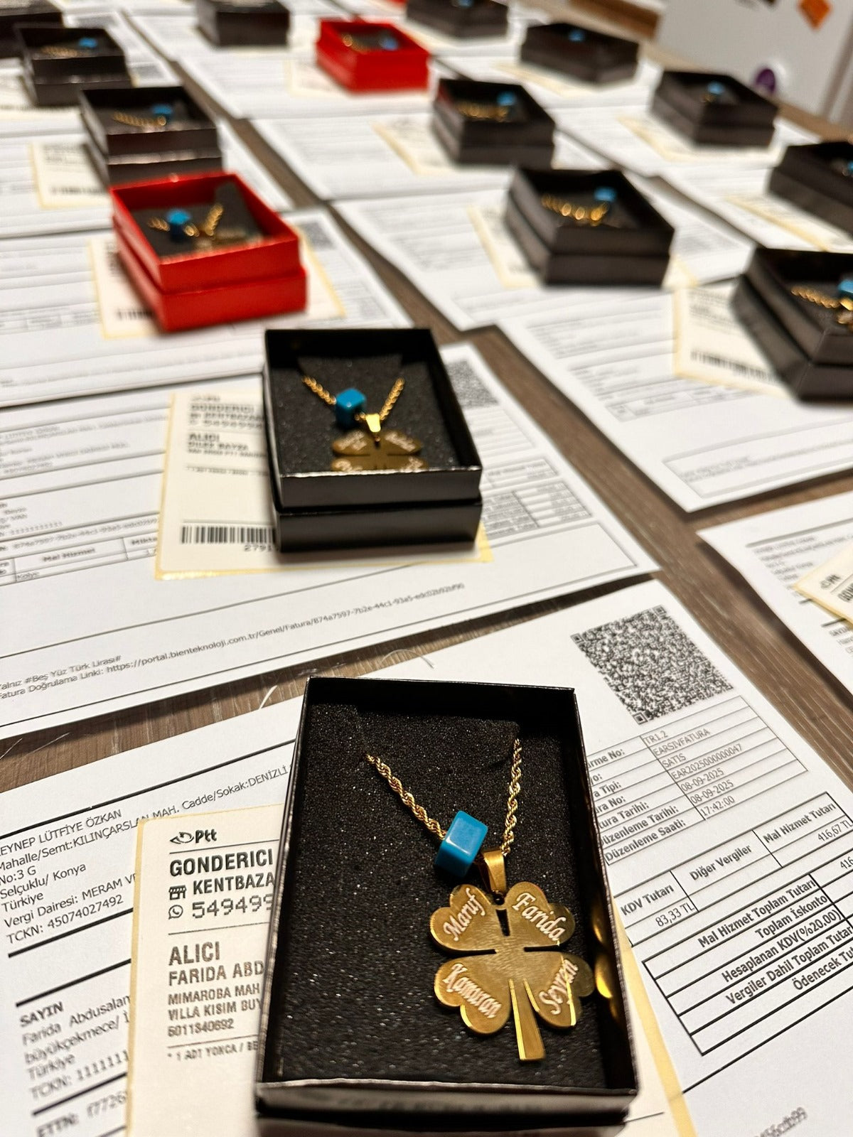 14 AYAR ALTIN KAPLAMA ÇELİK İSİMLİ YONCA KOLYE 60 CM